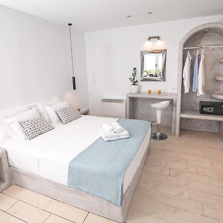 Sensia Studio With Sea View Иа Екстериор снимка